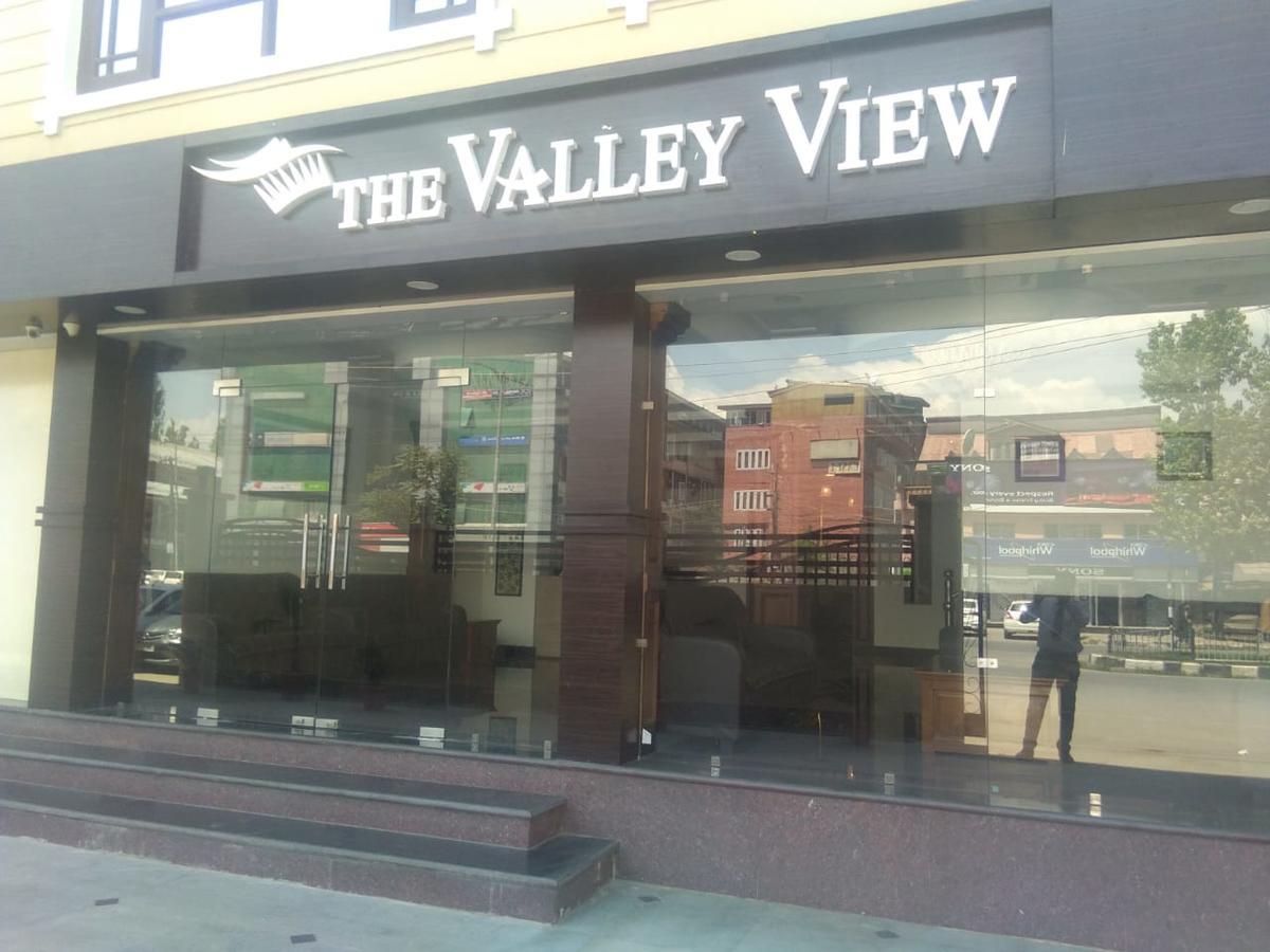 Hotel The Valley View Kashmir Срінагар Екстер'єр фото